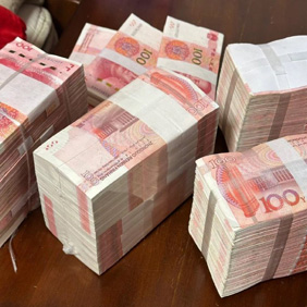 天津要账公司成功化解了一起工程质保金纠纷，被告公司则同意分三期支付质保金及违约金共计500万元